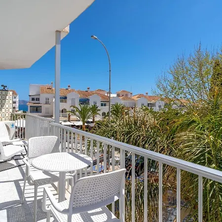 Fuer 4 Personen Ca 65 Qm In Nerja, Andalusien Costa Del Sol Apartment *